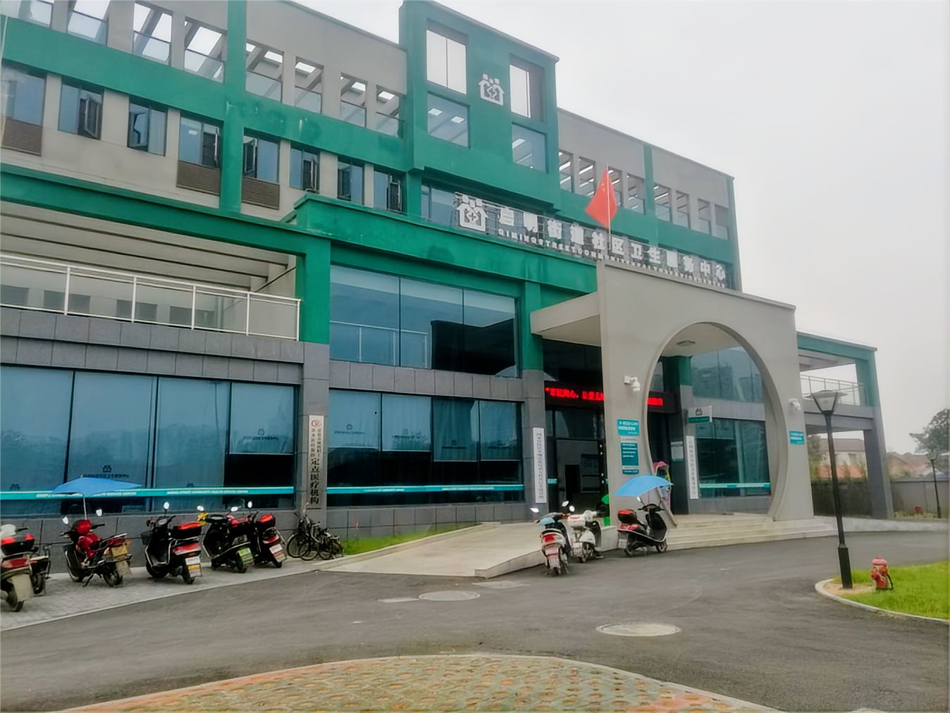 常德市启明街道社区卫生服务中心安装2台医用电梯项目